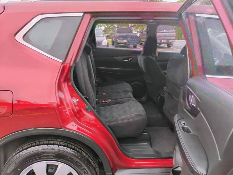 2016 Nissan Rogue S