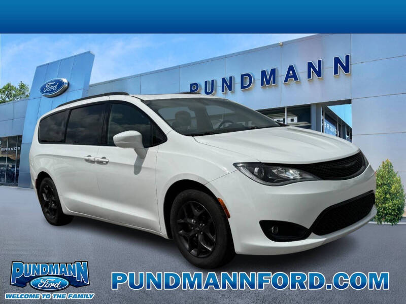 2018 Chrysler Pacifica Touring L Plus