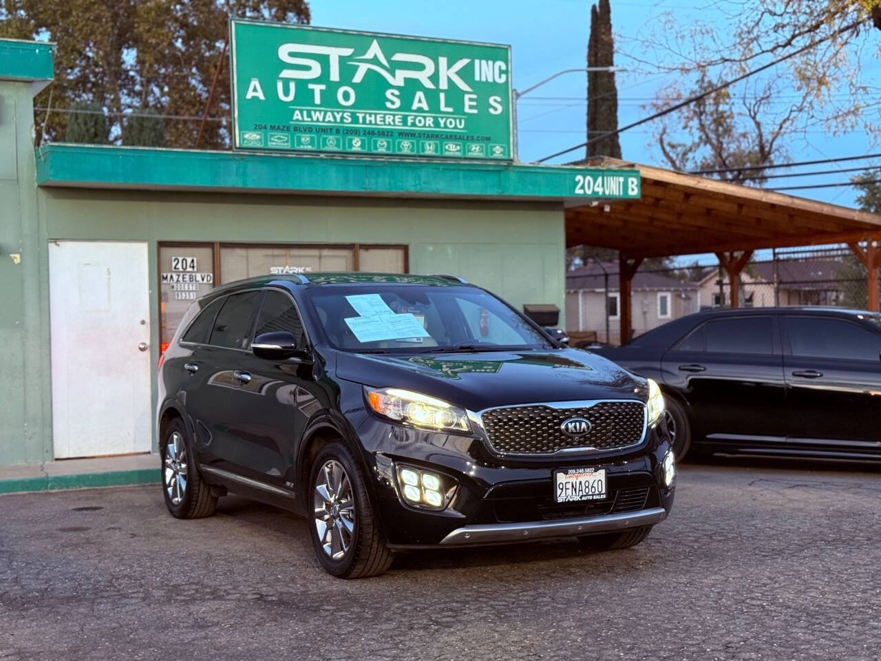 2018 Kia Sorento for sale at STARK AUTO SALES INC in Modesto, CA