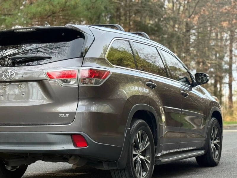 2016 Toyota Highlander XLE