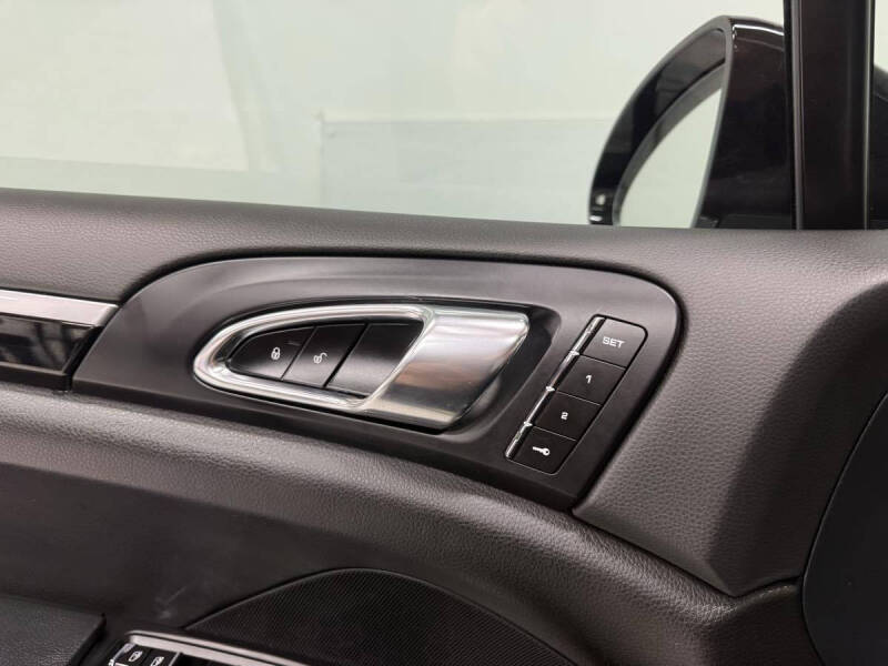 2016 Porsche Cayenne S E-Hybrid