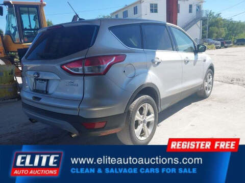 2015 Ford Escape SE