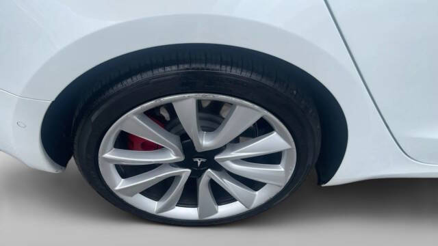 2019 Tesla Model 3 Performance