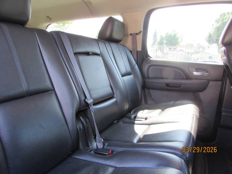 2012 Chevrolet Suburban LT