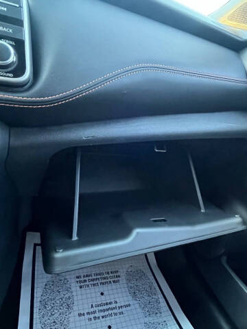 2018 Nissan Kicks SR