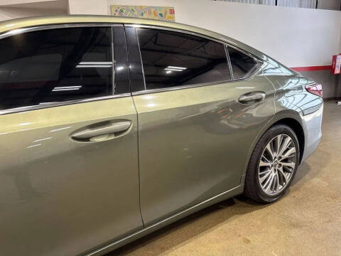 2020 Lexus ES 350