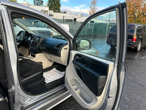 2013 Dodge Grand Caravan SXT