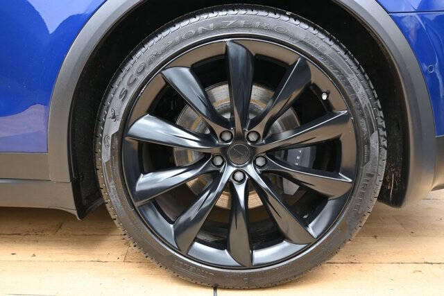 2020 Tesla Model X Long Range