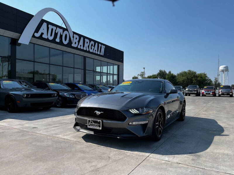 2021 Ford Mustang EcoBoost Premium's photo