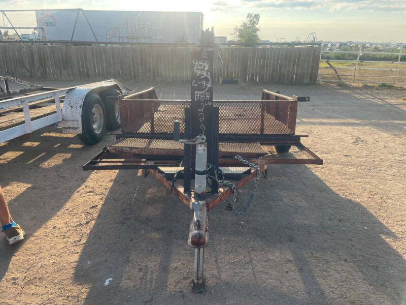 5FT X 7FT TILT TRAILER WITH RAMPS