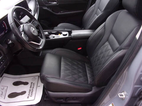 2023 Nissan Rogue Platinum