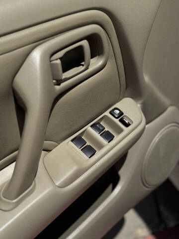 2002 Infiniti G20