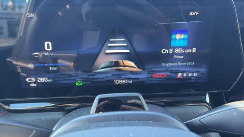 2025 Chevrolet Silverado EV RST