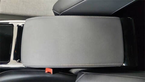 2025 Volkswagen ID.4 Pro