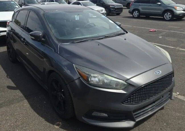2017 Ford Focus ST