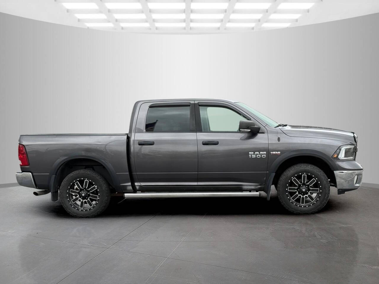 2015 Ram 1500 for sale at Used Cars Toledo in Oregon, OH