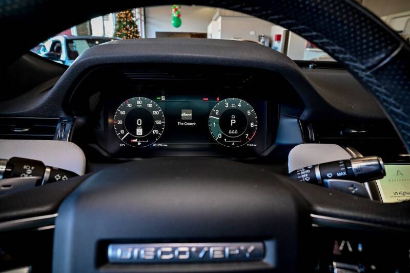 2022 Land Rover Discovery Sport P250 SE R-Dynamic