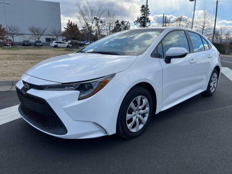 2021 Toyota Corolla LE photo 4