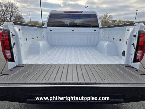 2026 GMC Sierra 1500 Elevation Standard