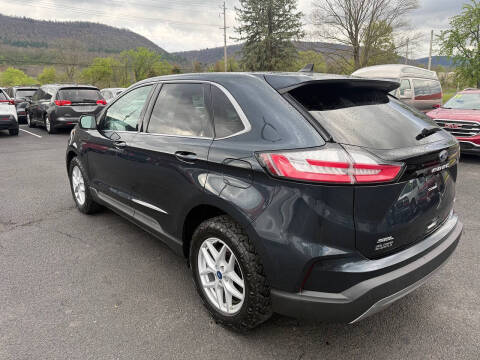 2022 Ford Edge SEL