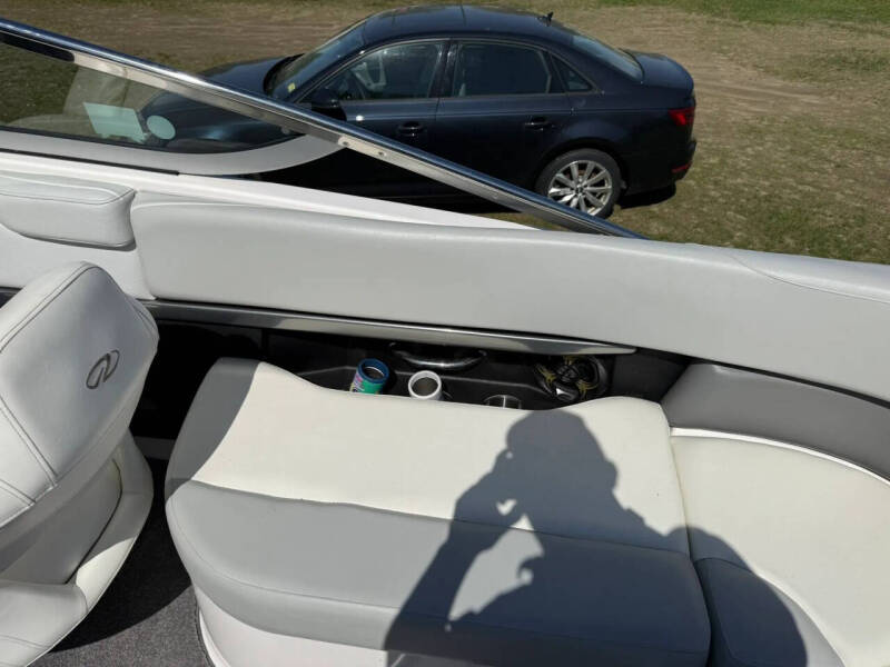 2012 Regal 2300