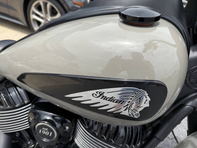 2023 Indian SPRINGFIELD DARK HORSE (GRAY)