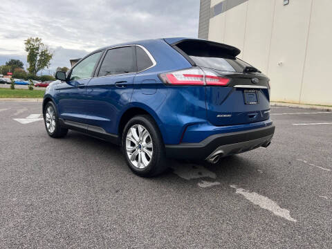 2020 Ford Edge Titanium