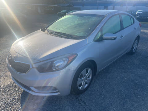 2015 Kia Forte for sale at LAURINBURG AUTO SALES in Laurinburg NC