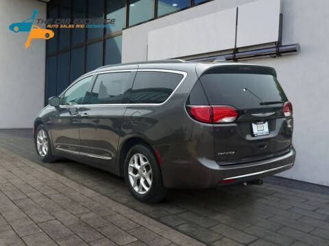 2017 Chrysler Pacifica
