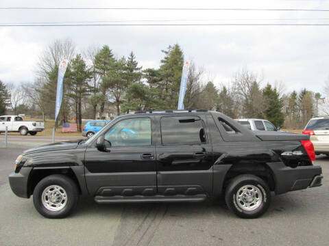 2004 Chevrolet Avalanche for sale at GEG Automotive in Gilbertsville PA