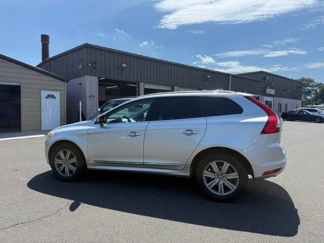 2016 Volvo XC60 T6 Drive-E