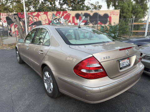 2003 Mercedes-Benz E-Class E 320
