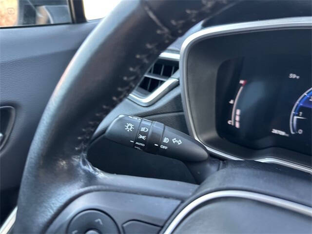 2023 Toyota Corolla Cross XLE