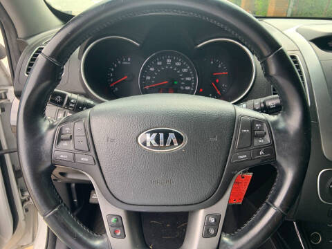 2015 Kia Sorento LX