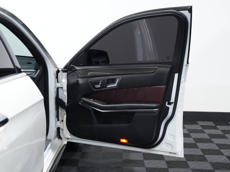 2014 Mercedes-Benz E-Class E 63 AMG S-Model