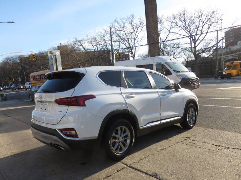 2019 Hyundai Santa Fe SE 2.4L