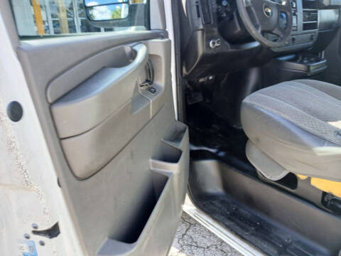 2014 Chevrolet Express 3500