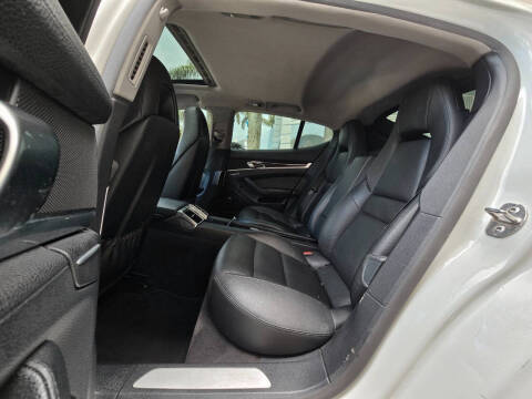 2015 Porsche Panamera S E-Hybrid