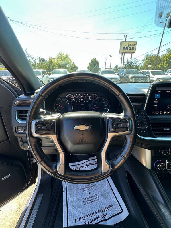 2021 Chevrolet Suburban LT