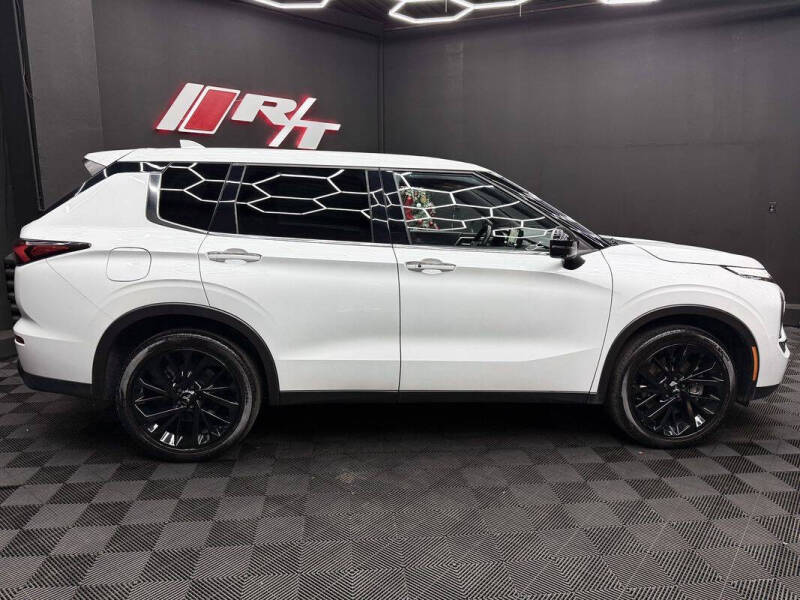 2023 Mitsubishi Outlander