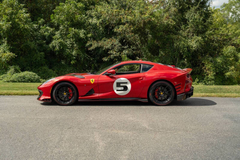 2023 Ferrari 812 Competizione