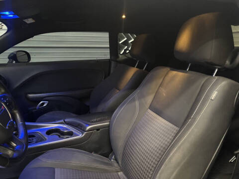 2018 Dodge Challenger SXT