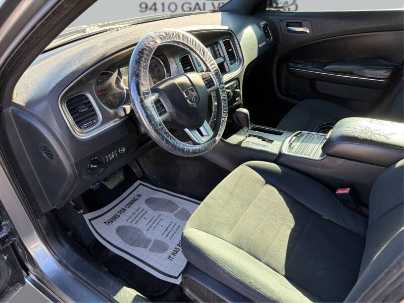 2011 Dodge Charger SE