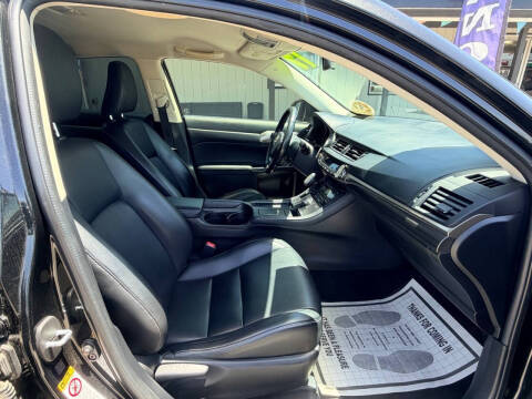2017 Lexus CT 200h