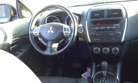 2011 Mitsubishi Outlander Sport SE