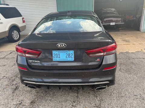 2019 Kia Optima S