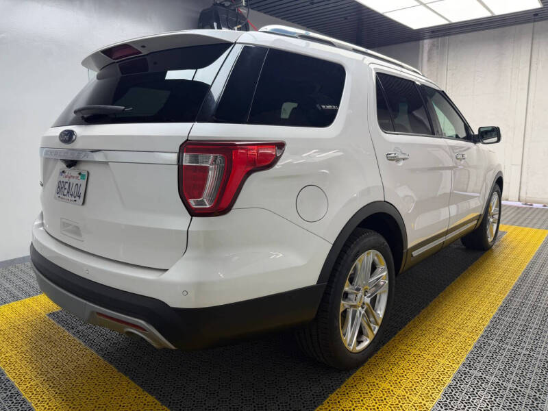 2017 Ford Explorer Limited