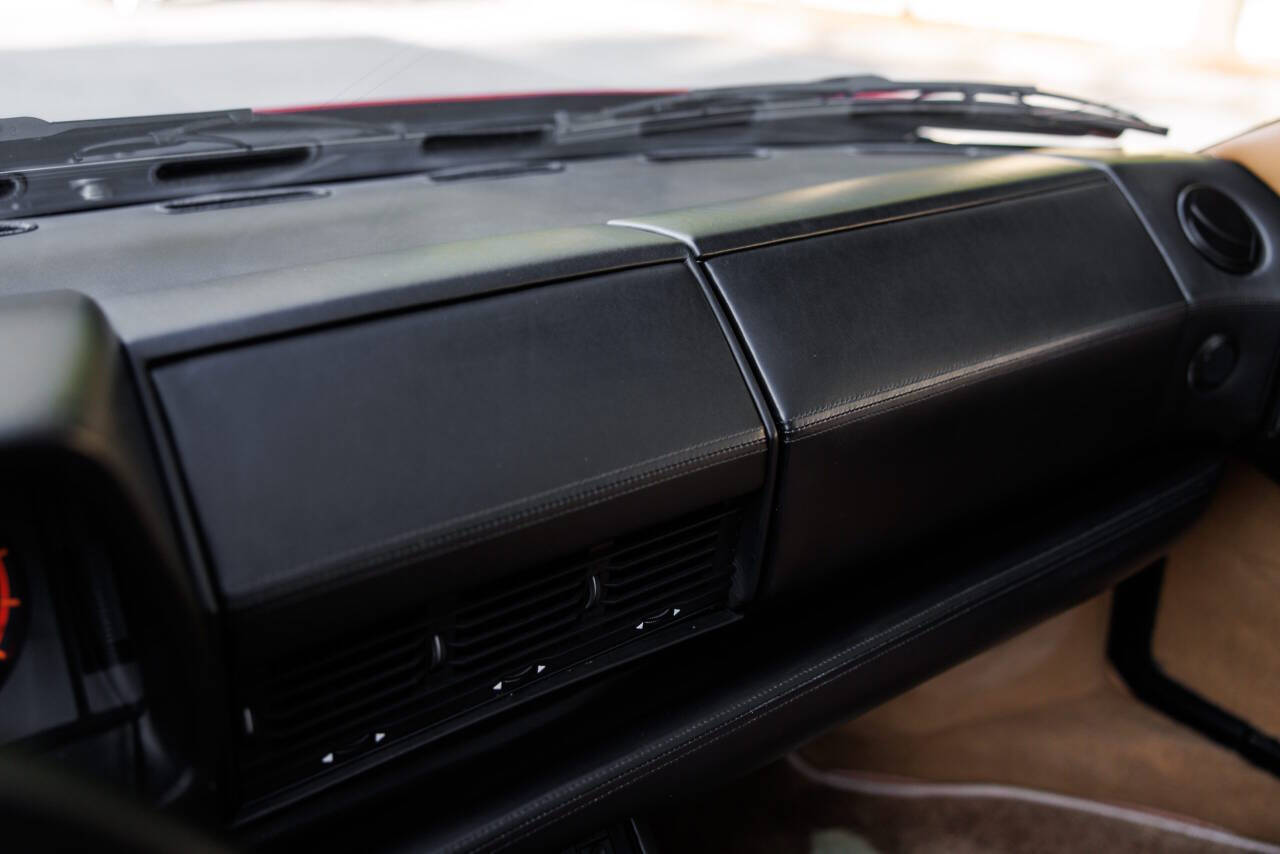 1990 Ferrari Testarossa 39