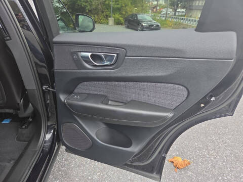 2023 Volvo XC60 B5 Core