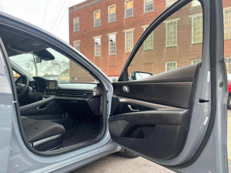 2023 Hyundai Elantra